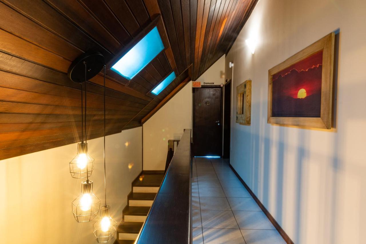 Inn Olhos Verdes
